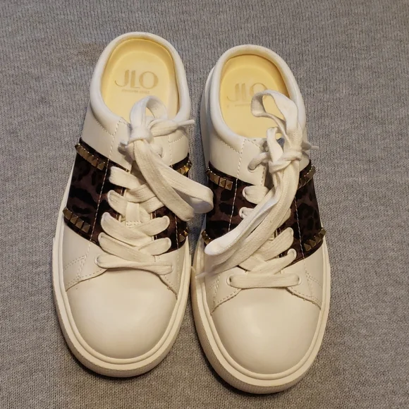 Jlo shoes size 7.5 used once - Picture 2 of 8